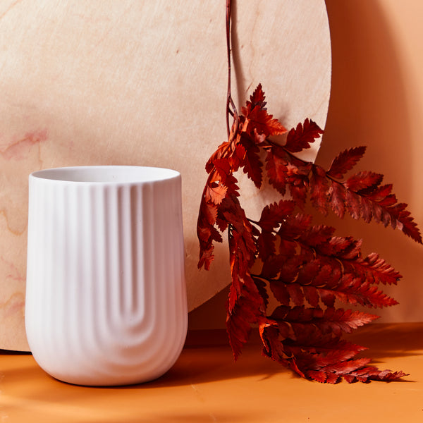 Load image into Gallery viewer, Beautifully designed white porcelain candle vessel