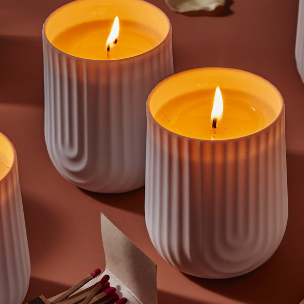 Load image into Gallery viewer, Lanterne Arc Scented Porcelain Candle, Fir &amp; Cedar
